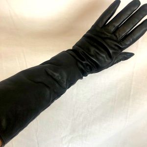 Long black sheep leather gloves